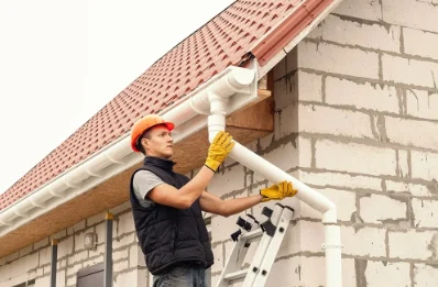 Pose et remplacement de gouttières à Couloisy